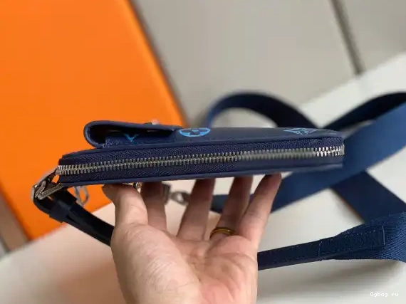 PHONE LOUIS VUITTON POUCH 0430